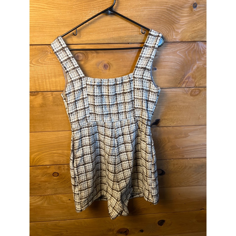 Kori Womens Brown Plaid Tweed Sleeveless Mini Romper Dress Small Chic
Date night - Picture 8 of 10